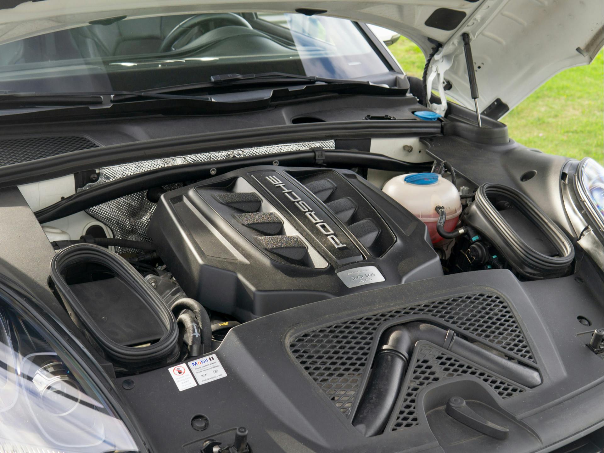 Porsche Macan 3.0 GTS | Sound Package Plus | Sportuitlaat | GTS Interieur pakket |